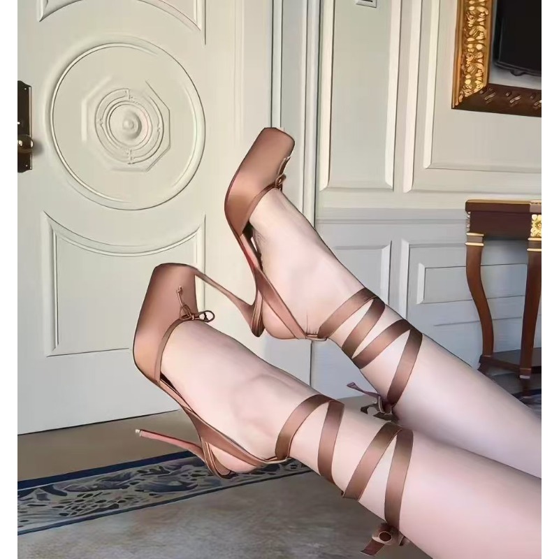 Red High-heeled Shoes, Women's - Ankle Strap Heels recension och pris