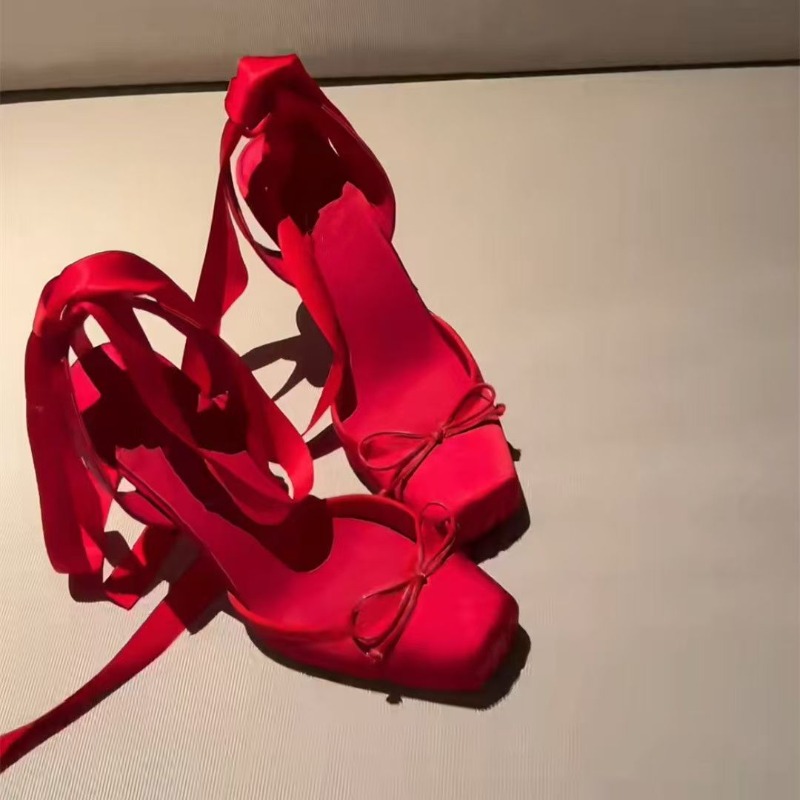 Red High-heeled Shoes, Women's - Ankle Strap Heels recension och pris